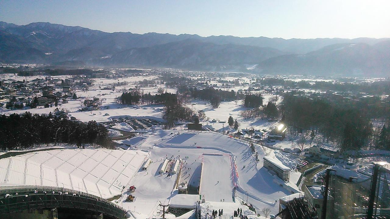 Hakuba Yamano Hotel Экстерьер фото